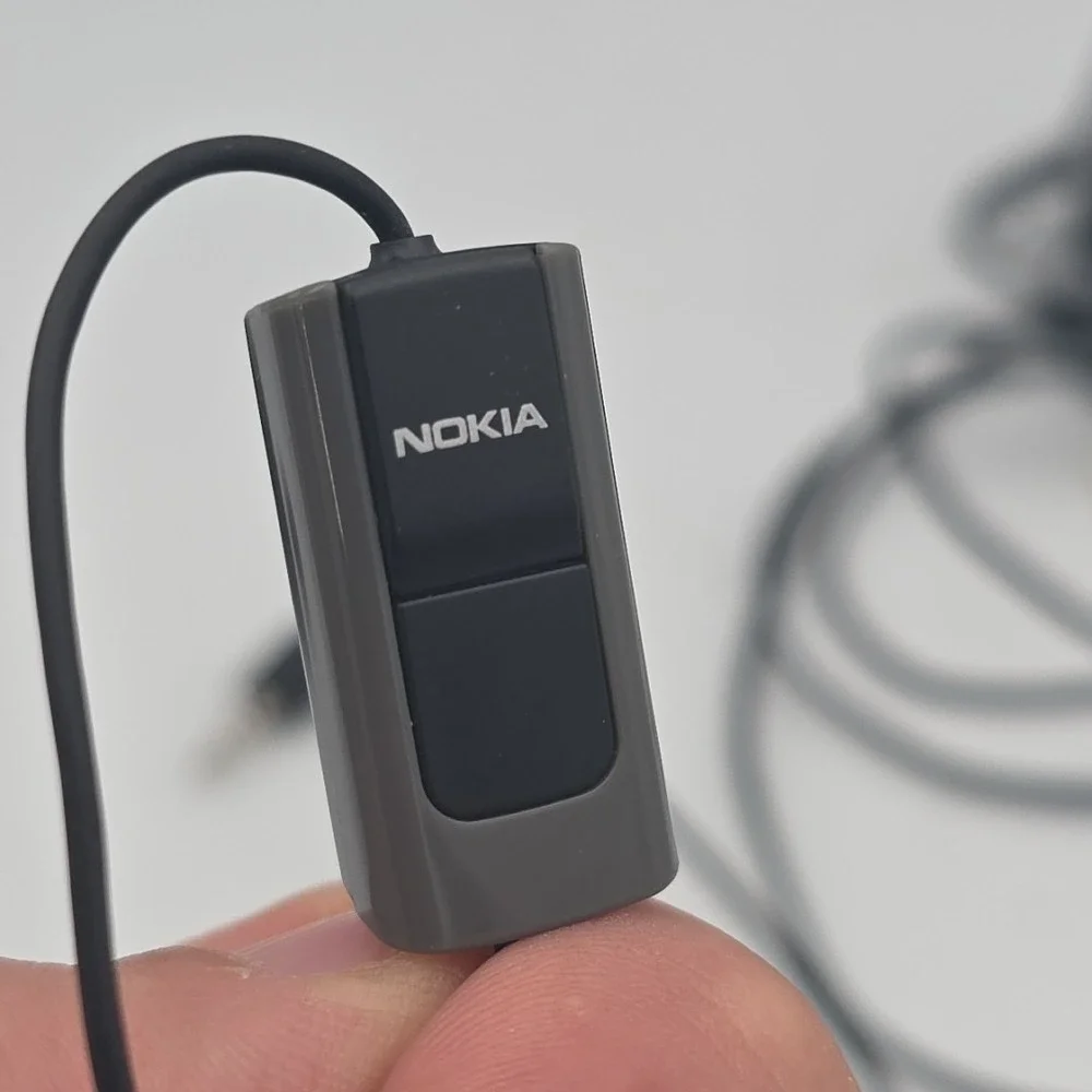 Nokia Cell Phone Model 1208 T-Mobile With Charger And Ear Buds
